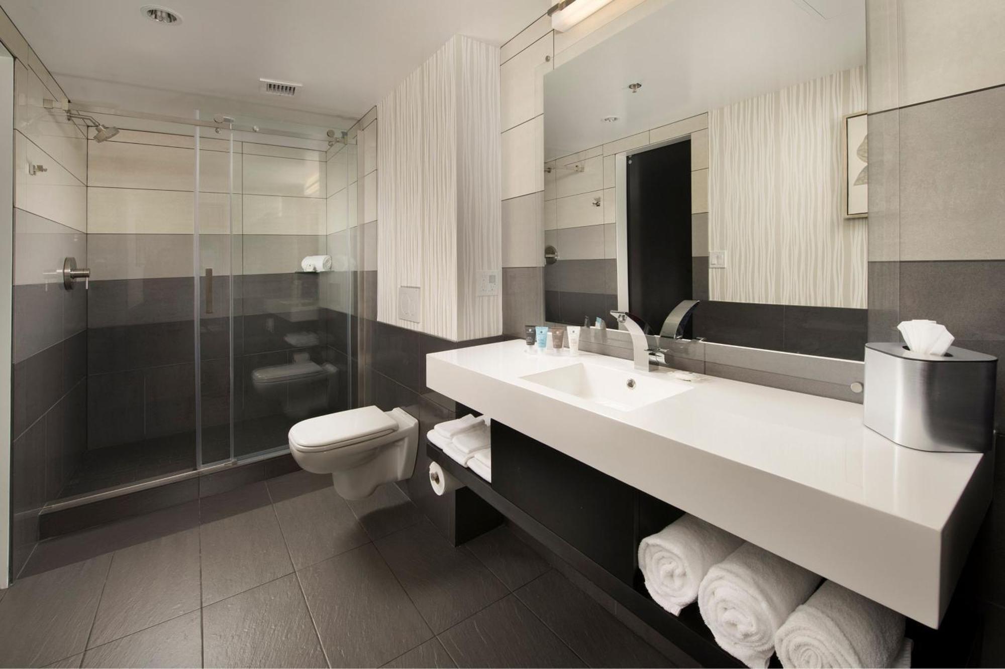 Skybridge Seattle Airport Hotel SeaTac Extérieur photo